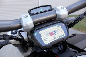 ducati-xdiavel-s-2016-09