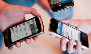 puertorriquenos prefieren conectar internet con moviles segun estudio smartphones foursquare