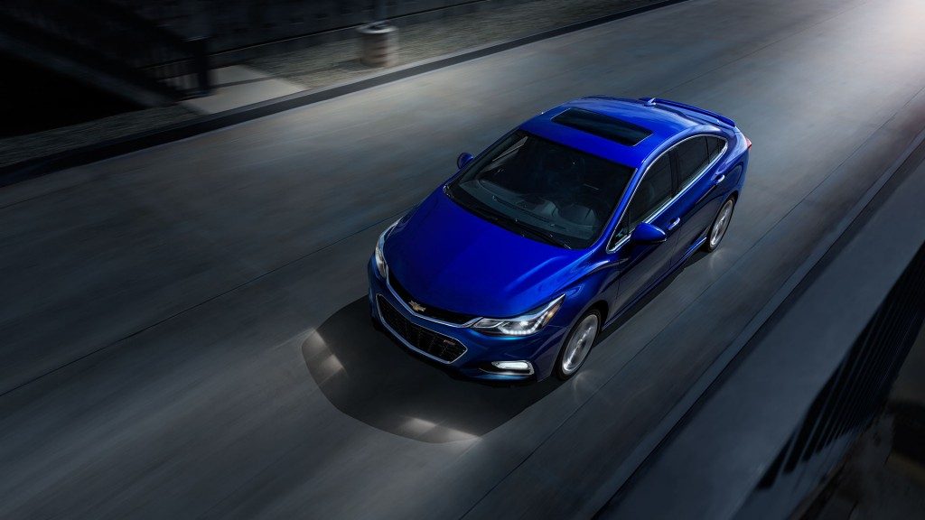 gm presento anoche la nueva generacion de su popular chevrolet cruze mm gal item c2 6 img resize stage  3