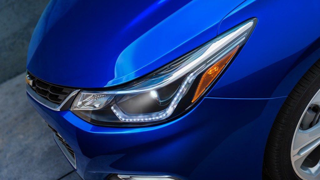 gm presento anoche la nueva generacion de su popular chevrolet cruze mm gal item c2 7 img resize stage  3