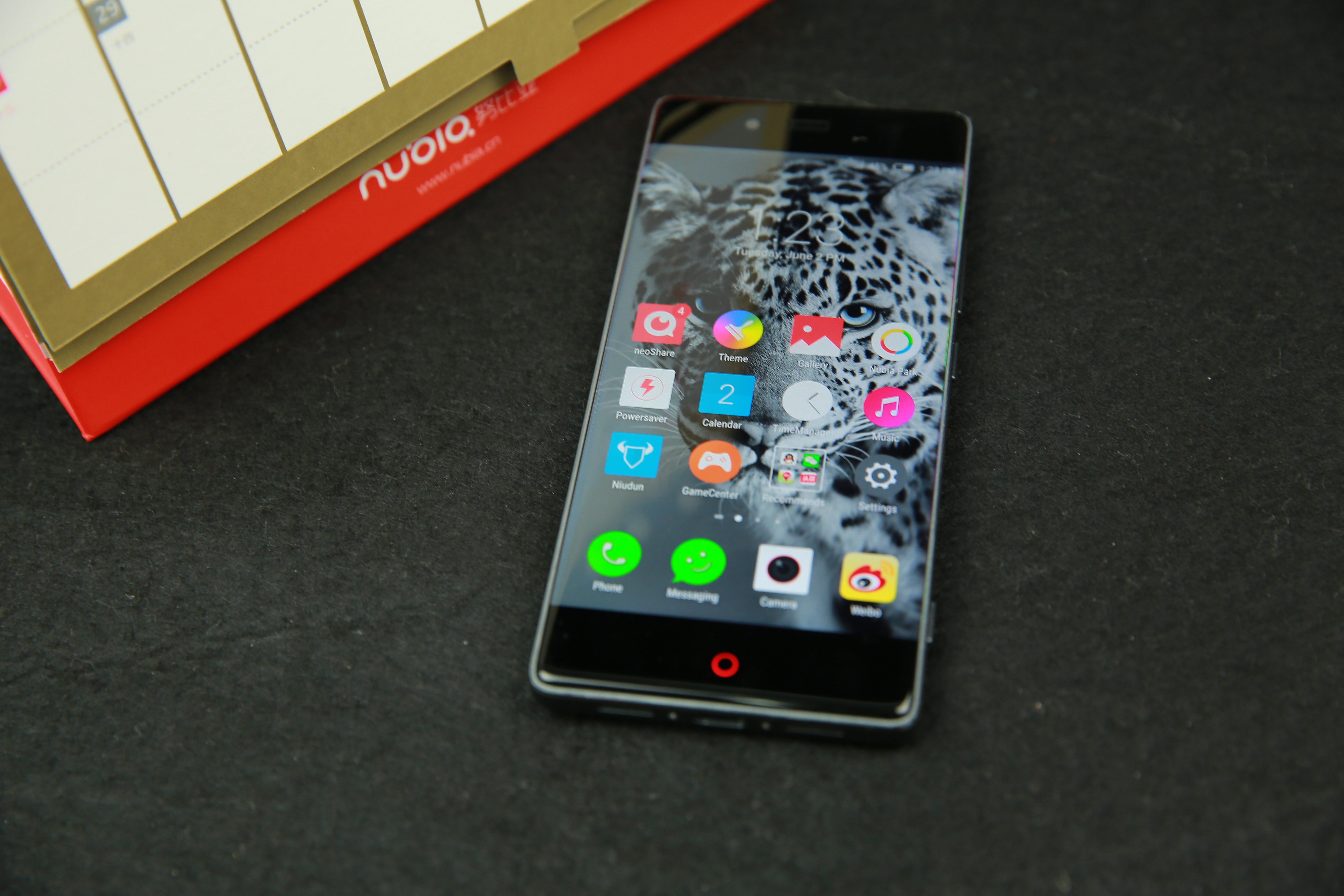 nubia z9 el primer telefono con pantalla sin bordes y controles fisicos screen