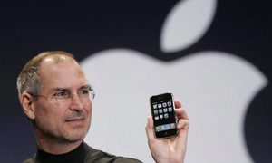 el iphone cumple 8 anos de su aparicion al mercado steve jobs