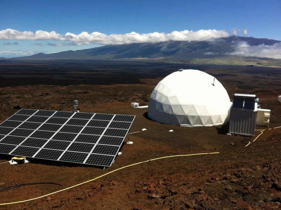 seis voluntarios pasaran aislados un ano para simular la vida en marte hi seas site 2014