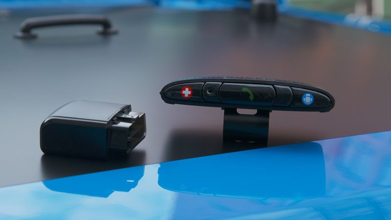 nuevo dispositivo de verizon convierte los coches tontos en inteligentes hum 2