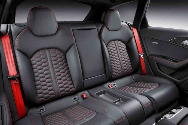 audirs7 audirs6 audi rs 6 avant performance 0021 640x427 c