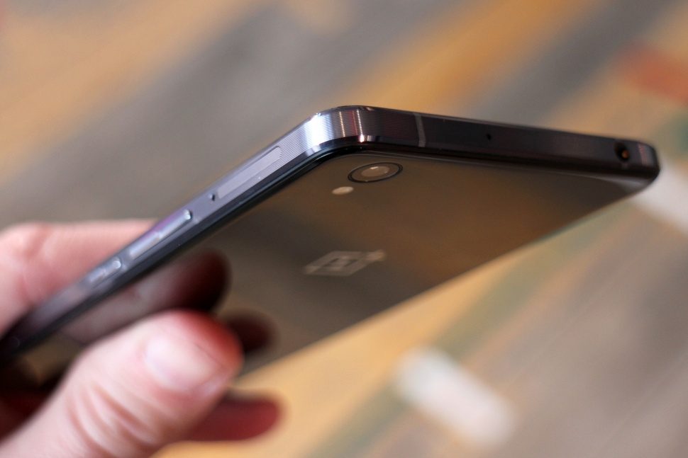 manosen oneplusx oneplus x 0016 970x647 c