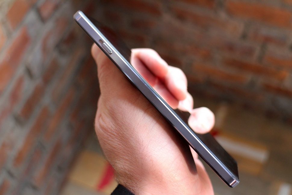 manosen oneplusx oneplus x 0019 970x647 c