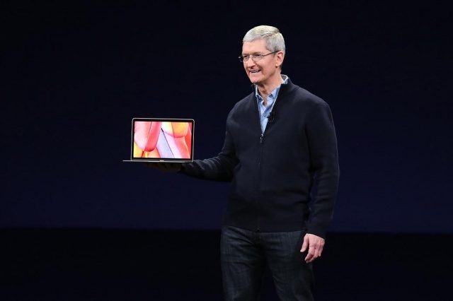 tim-cook-new-macbook-2-640x640