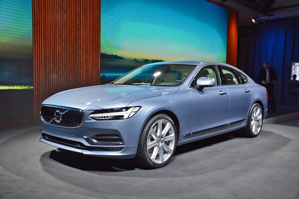 el volvo s90 equipado con tecnologia de avanzada en seguridad 01