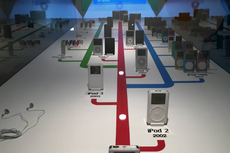 abren en praga el primer museo dedicado a apple museum05 970x647 c