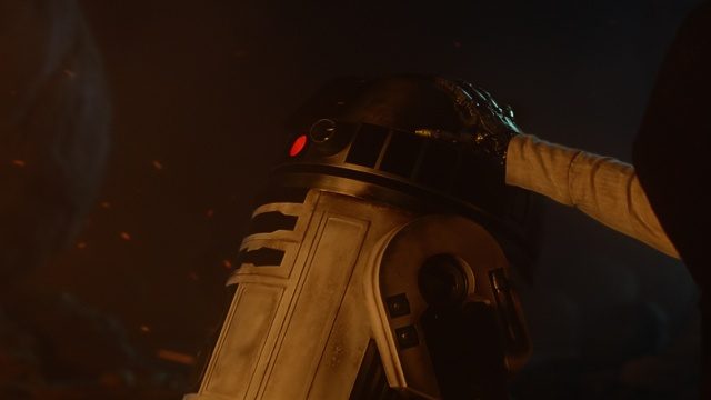 historia star wars force awakens des1000 640x360 c