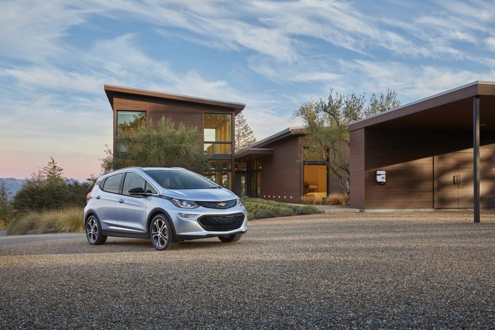 el nuevo chevy que acerca auto electrico a las masas bolt 20