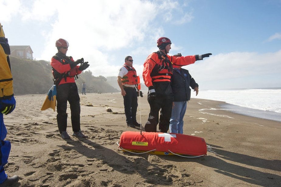en grece se usan drones como guardavidas las playas greece 03