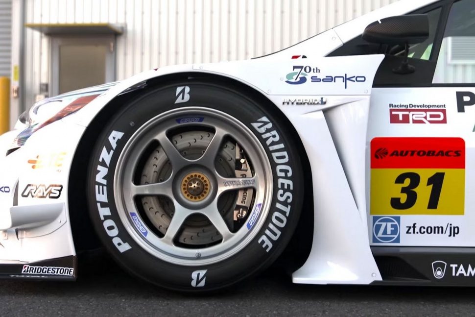 arrinera hussarya gt super auto polaco ty g300 04