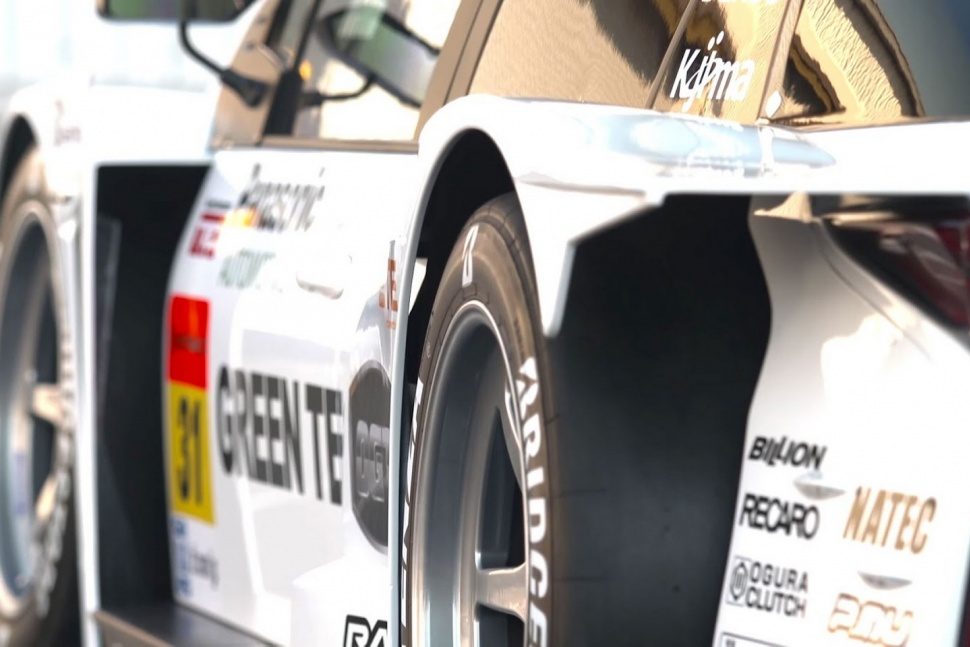 arrinera hussarya gt super auto polaco ty g300 06