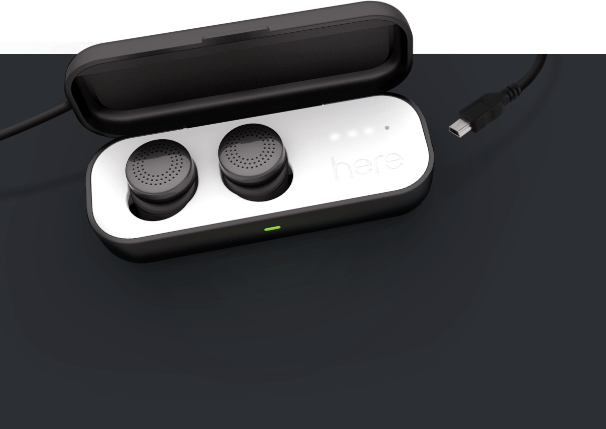 here los auriculares que controlan sonidos del mundo case