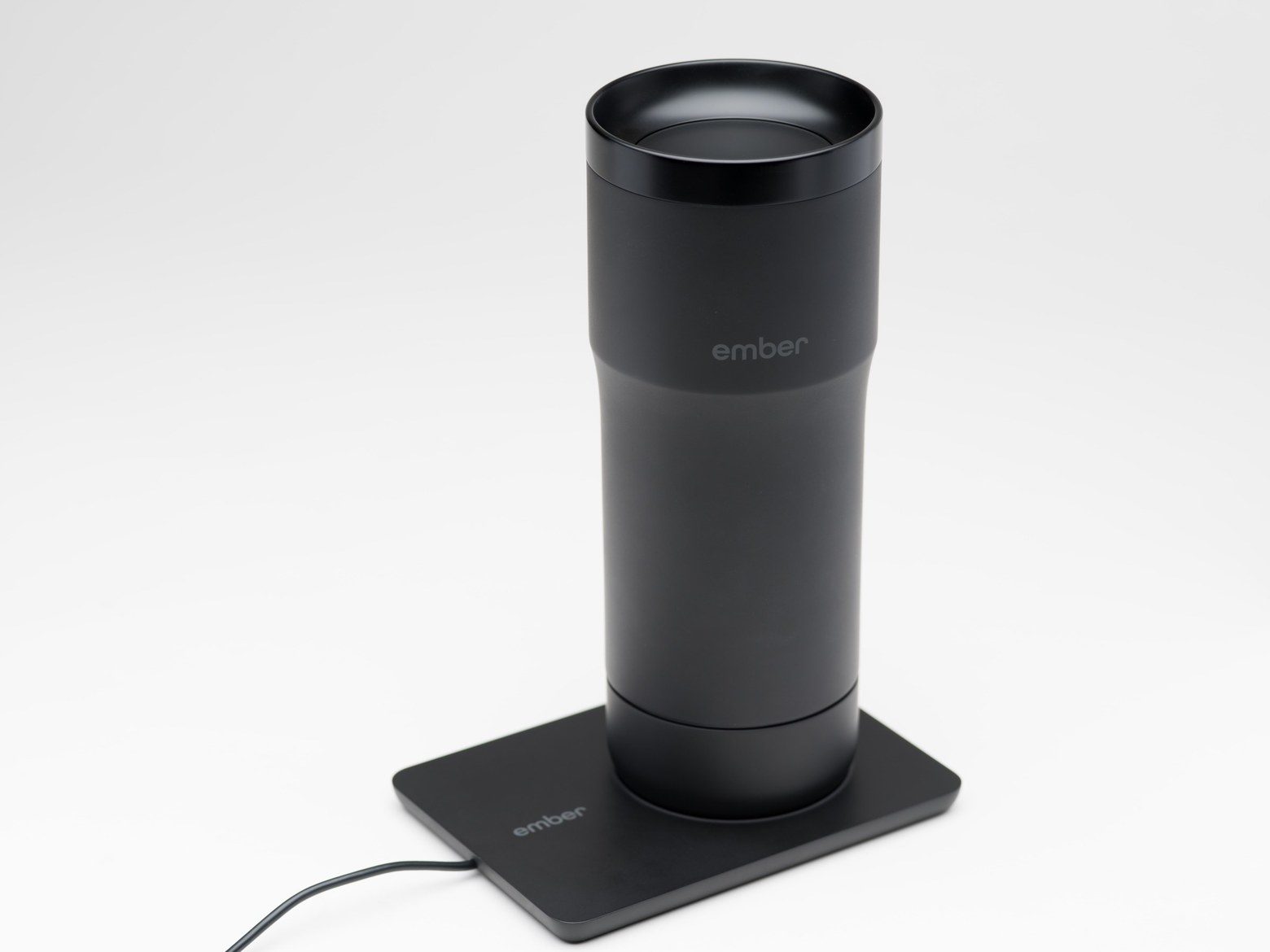 ember-technologies-worlds-most-advanced-coffee-mug-01