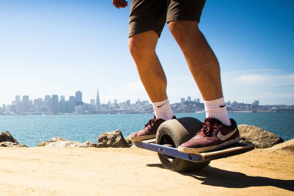 policia incauta hoverboards ces future motion onewheel 2 970x647 c