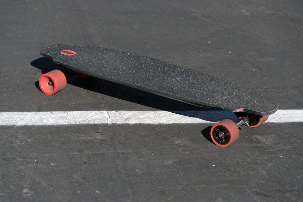 patineta electrica m1 inboard electric skateboard ride 2 jpg 3 970x647 c