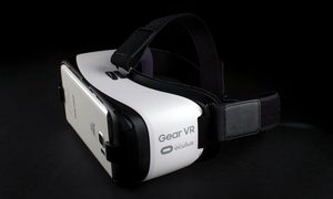 samsung estudio cine realidad virtual gear vr side angle 640x0