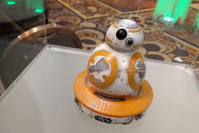 sphero estrena pulsera force band para controlar bb 8 star wars 173549 640x427 c