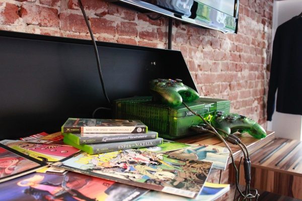 the_arcade_hotel_amsterdam_gaming02-600x600