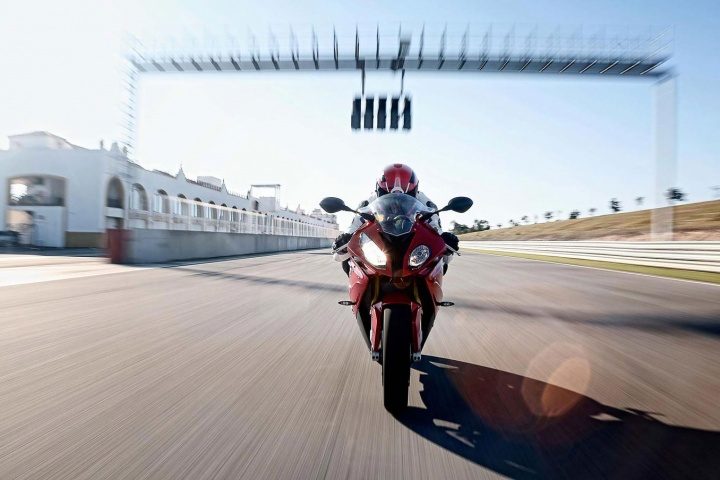 las motocicletas mas rapidas del mundo motos bmw 01