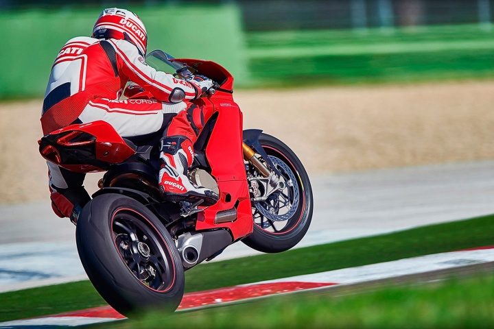 las motocicletas mas rapidas del mundo motos ducati 01
