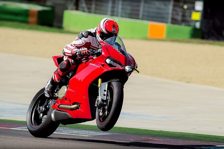 las motocicletas mas rapidas del mundo motos ducati 06