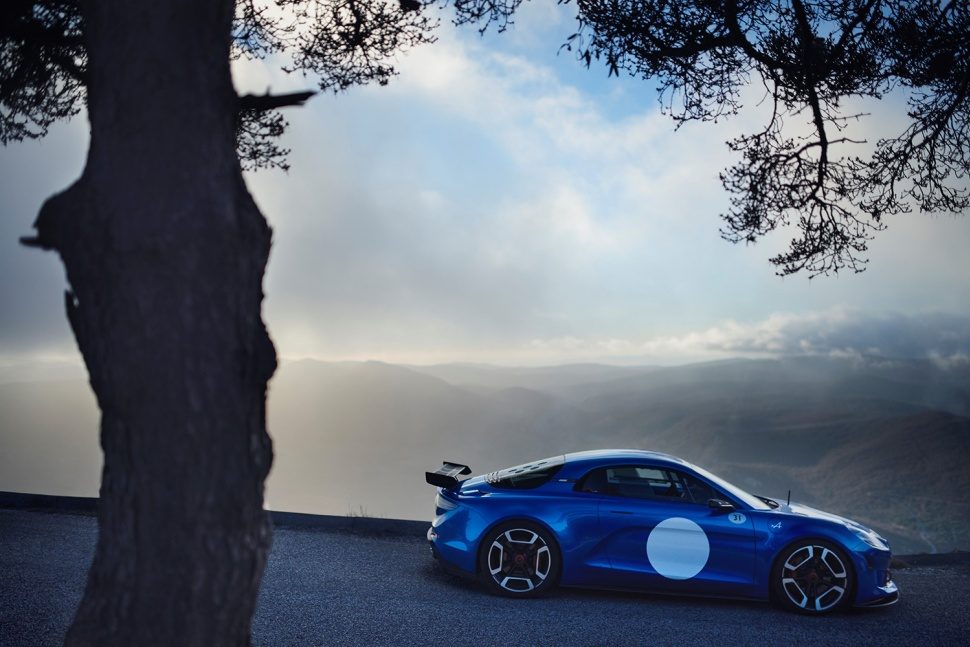 renault alpine vision 07