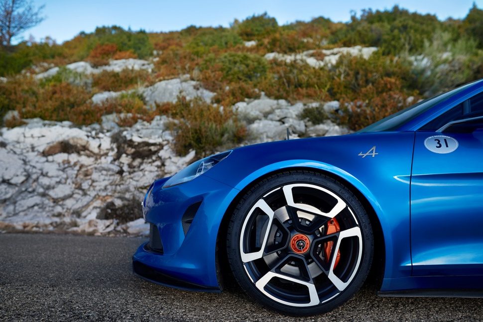 renault alpine vision 08