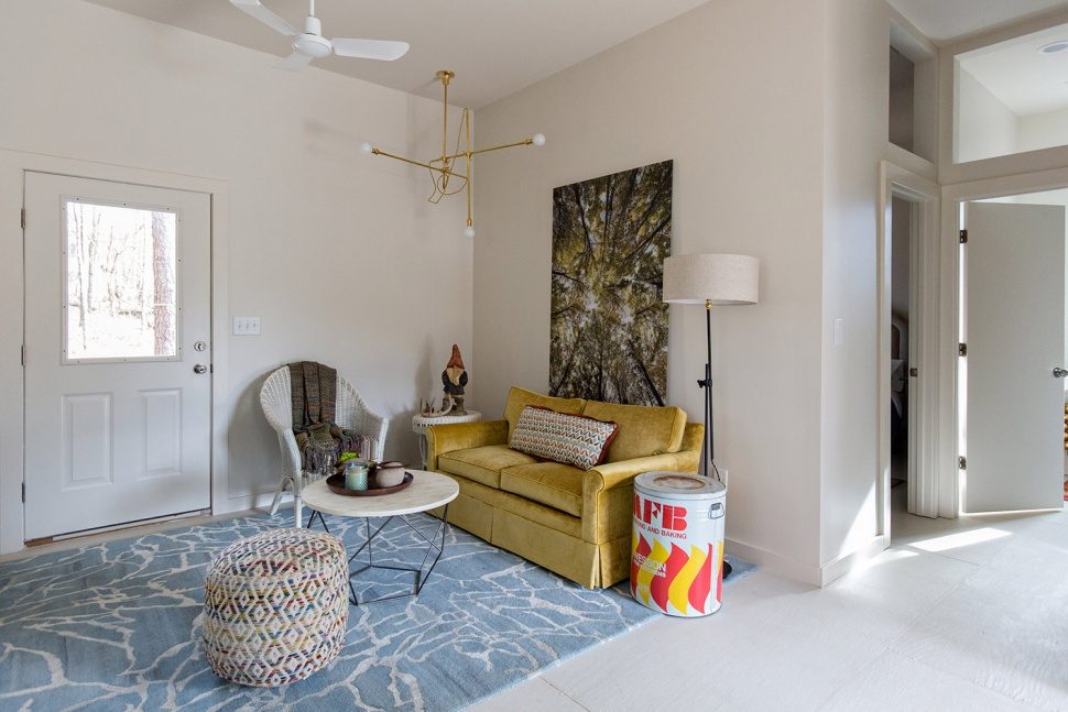 estudiantes disenan casas sostenibles 20 mil dolares art farm cottages 0043 970x647 c