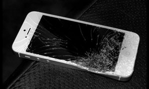 apple cambio politicas credito iphones cracked iphone 2 640x0