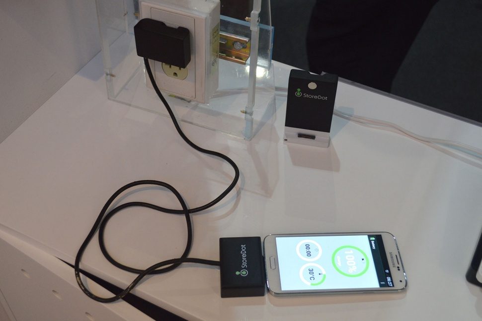 carga telefono 5 minutos tecnologia storedot 2 970x647 c