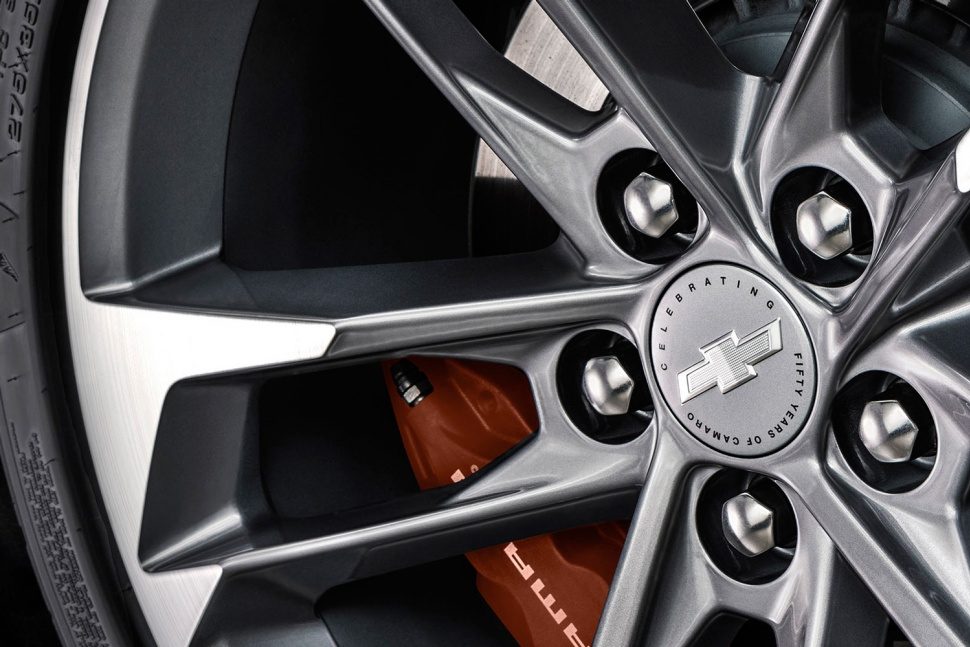 chevrolet camaro edicion especial aniversario 50 06