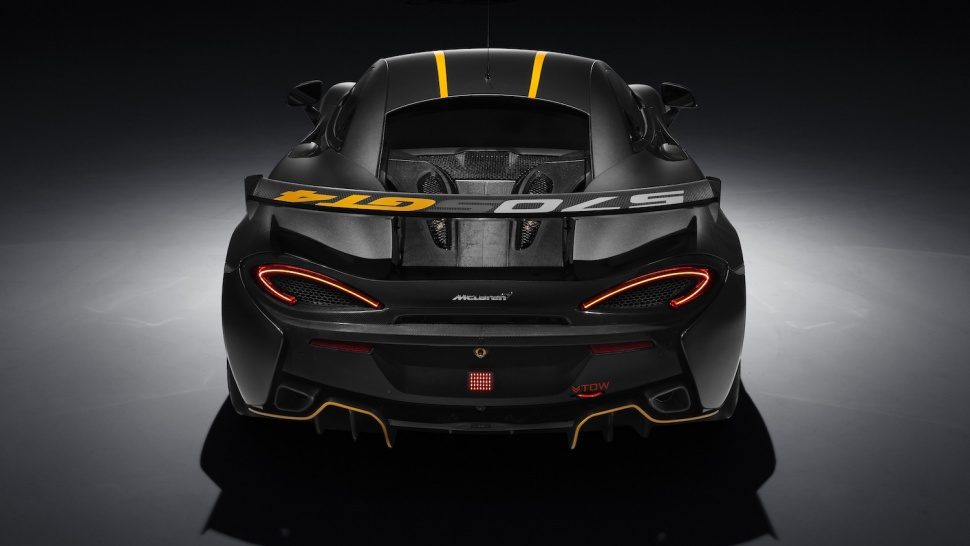 mclaren 570s gt4 debut 02