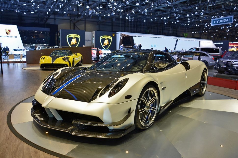 pagani huayra ginebra 2016 01