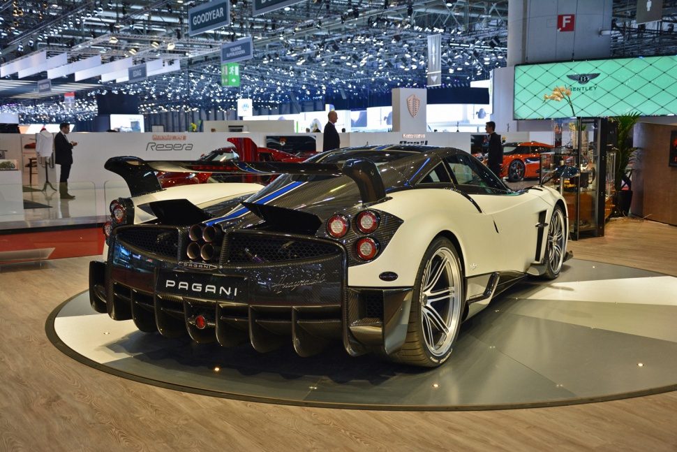 pagani huayra ginebra 2016 05