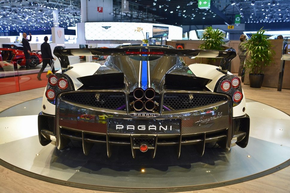 pagani huayra ginebra 2016 06