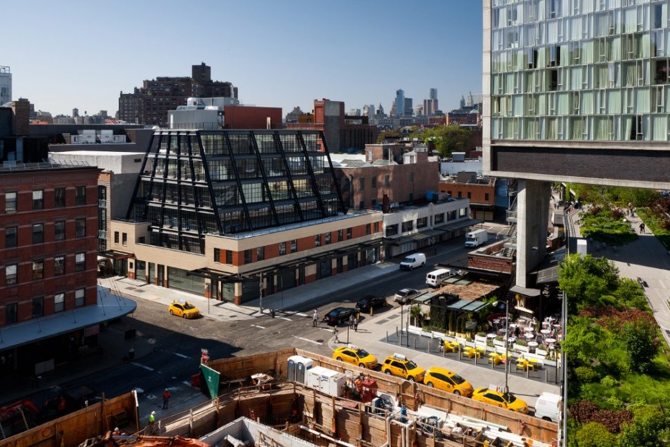 samsung centro cultural y comercial hub 13