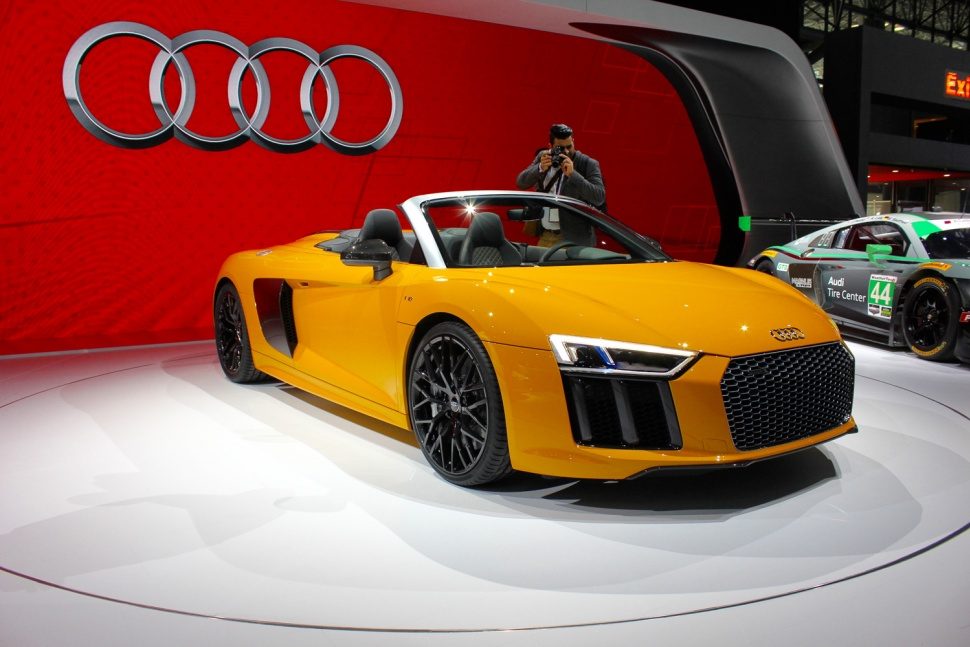 audi r8 spyder new york pretty 01