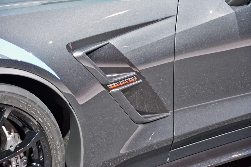 corvette grand sport ginebra gin 06