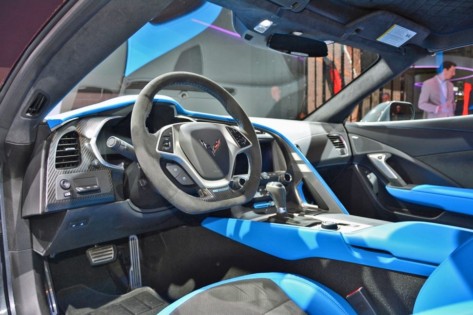 corvette grand sport ginebra gin 07