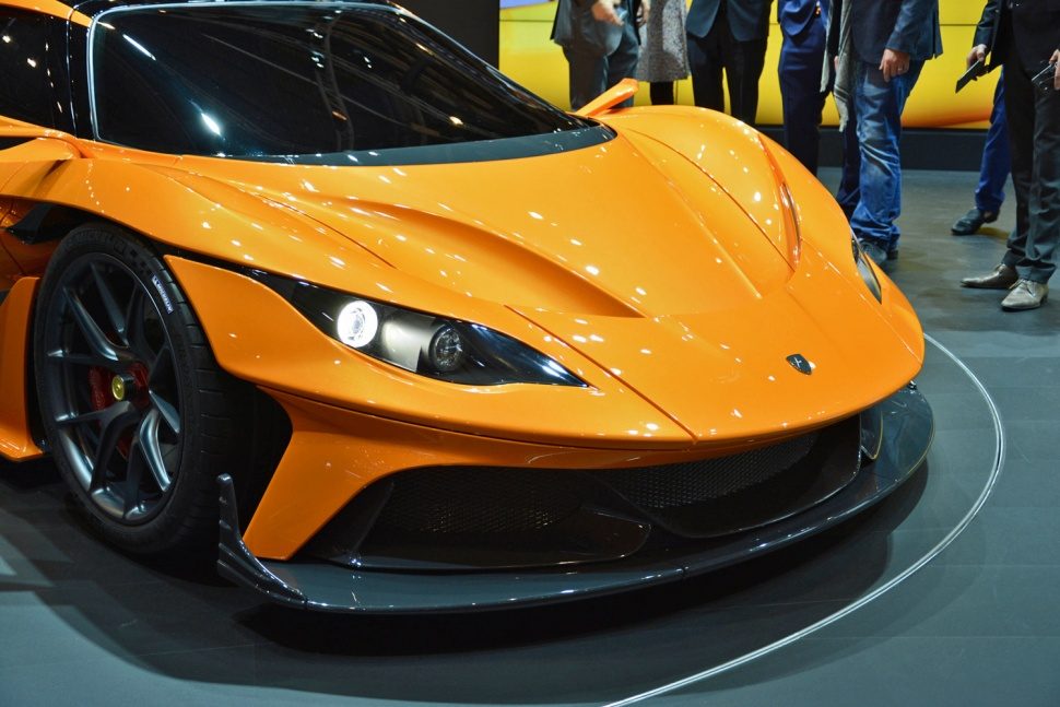 gumpert apollo arrow en ginebra 07