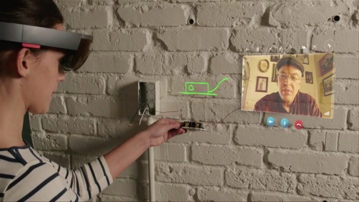 skype-hololens-720x720