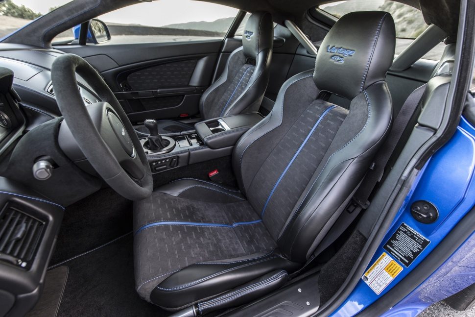 aston martin vantage gts amgts 15