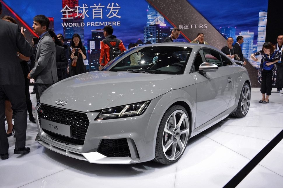 audi presento su nuevo tt rs en beijing autt 01