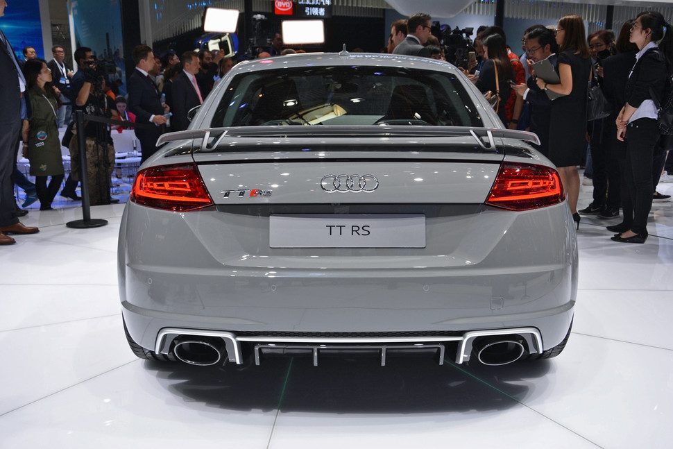 audi presento su nuevo tt rs en beijing autt 20