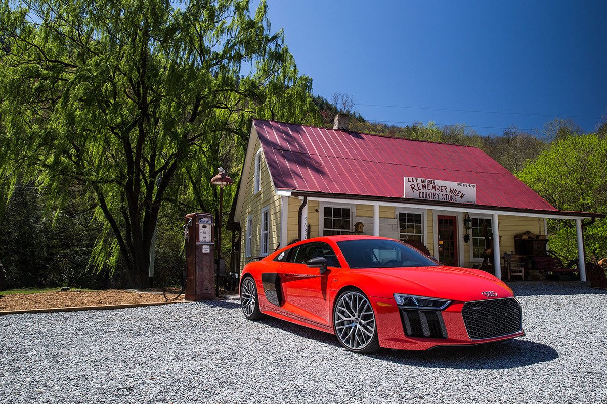 audi r8 v10 plus en daytona road trip 12