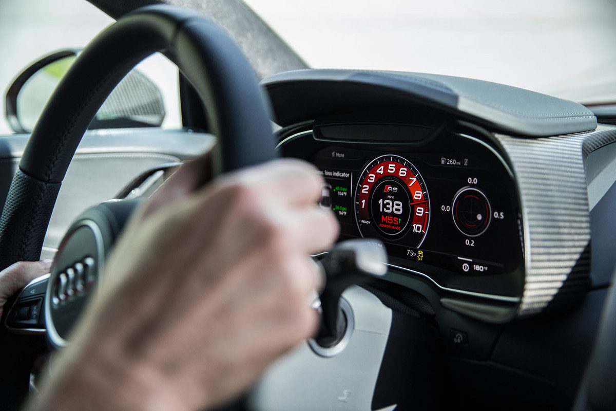 audi r8 v10 plus en daytona road trip 16